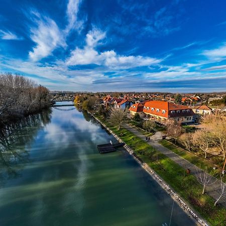Regia Panzio Bed & Breakfast Halászi Dış mekan fotoğraf