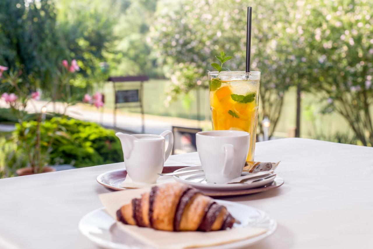 Regia Panzio Bed & Breakfast Halászi Dış mekan fotoğraf