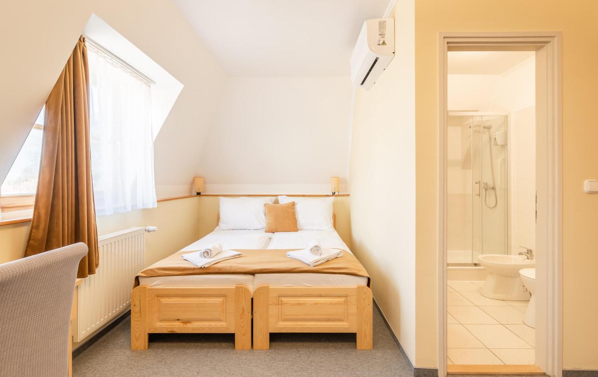 Regia Panzio Bed & Breakfast Halászi Dış mekan fotoğraf