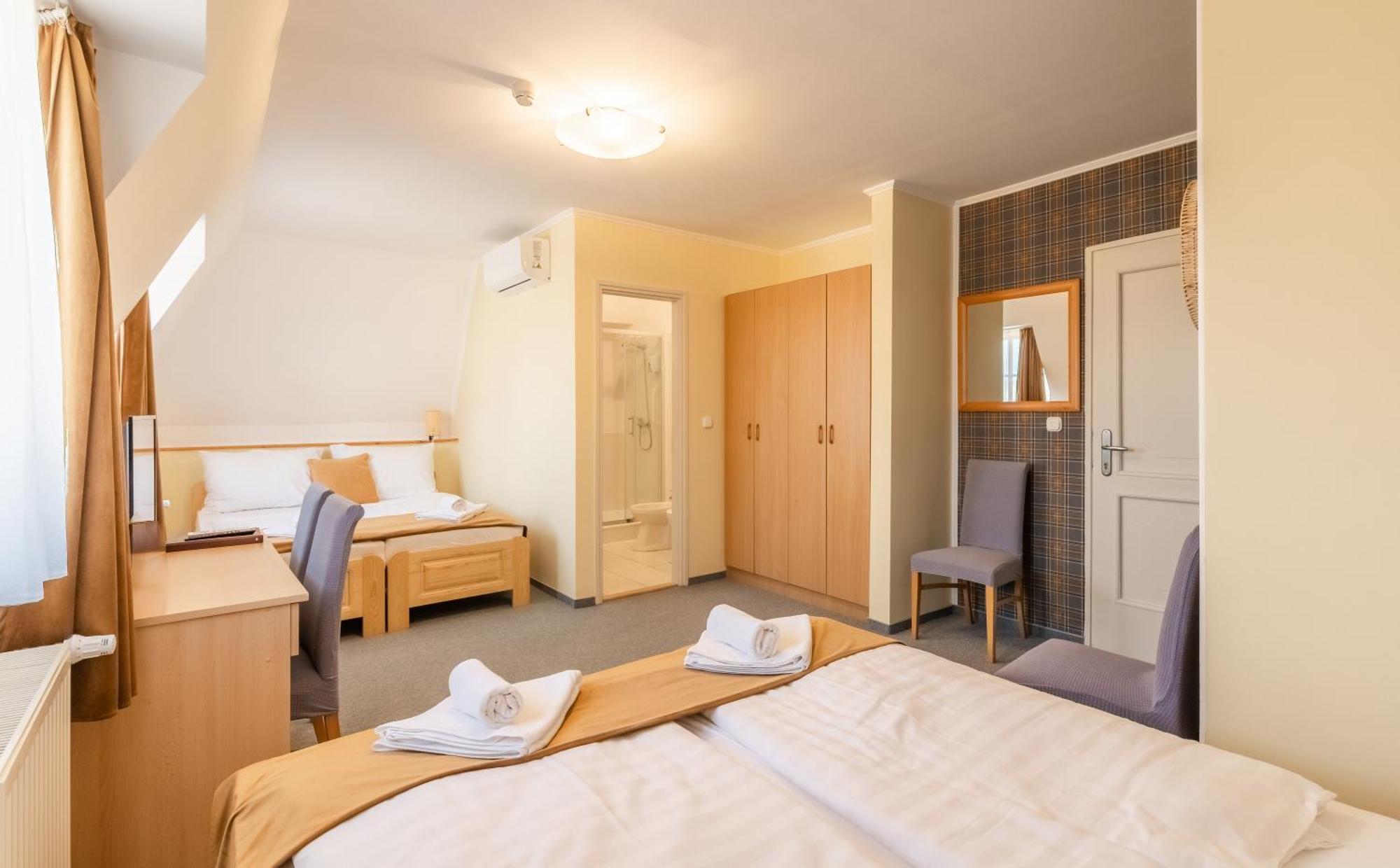 Regia Panzio Bed & Breakfast Halászi Dış mekan fotoğraf