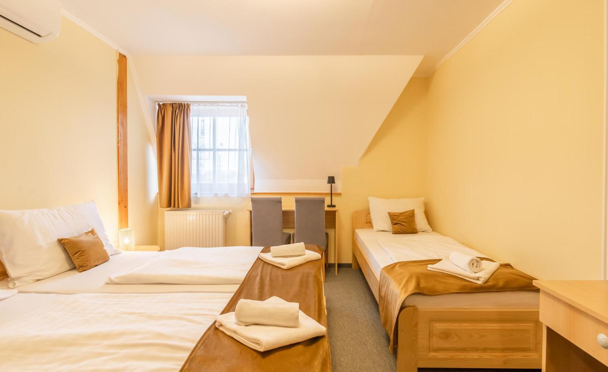 Regia Panzio Bed & Breakfast Halászi Dış mekan fotoğraf