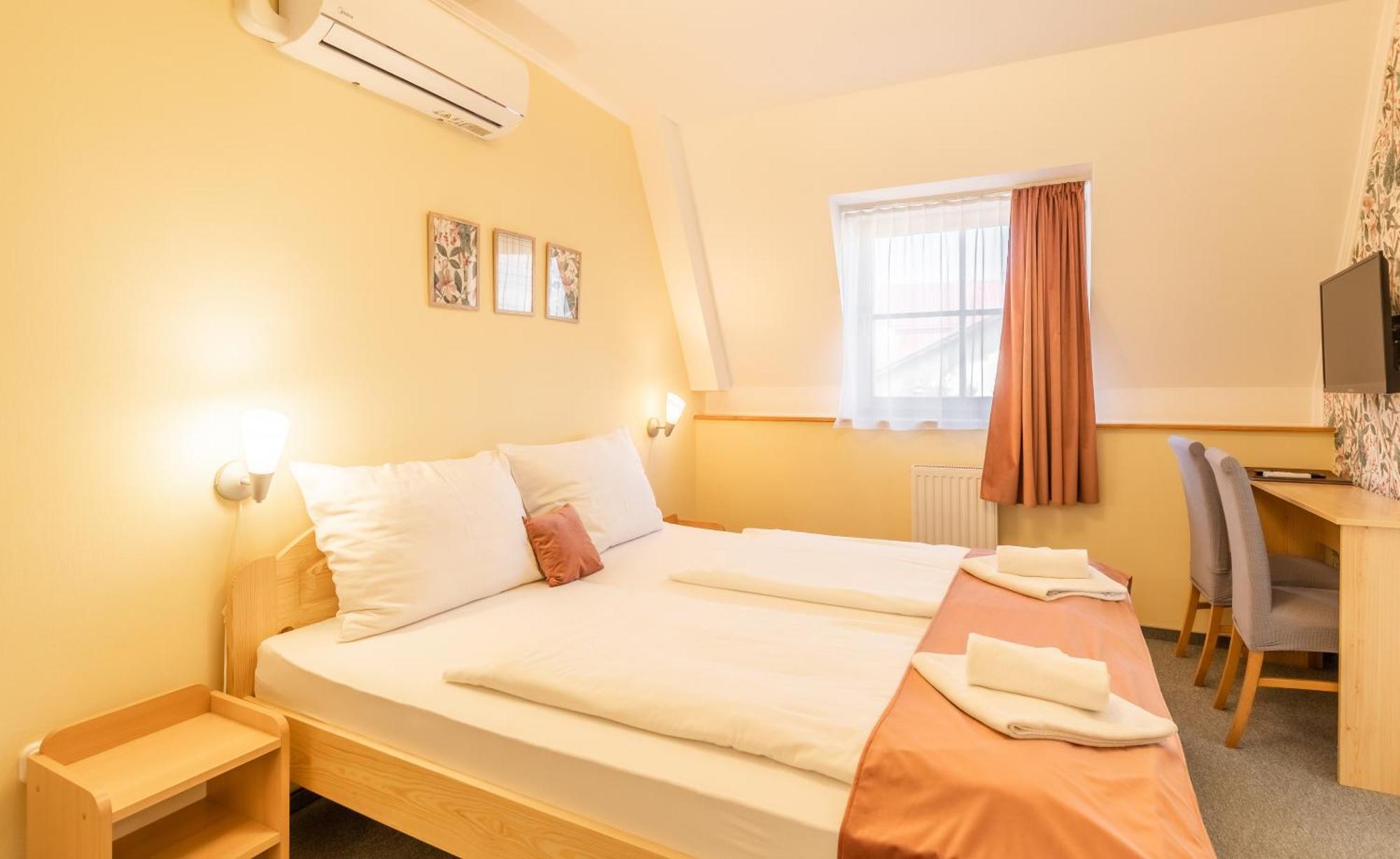 Regia Panzio Bed & Breakfast Halászi Dış mekan fotoğraf
